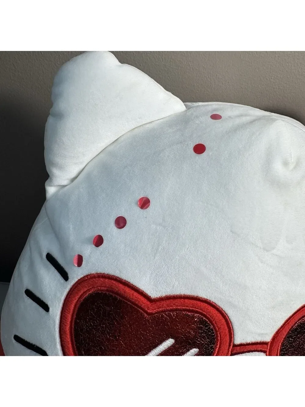 Squishmallows Sanrio Cute Hello Kitty 14” Plush Red Heart Sunglasses Bow NWT